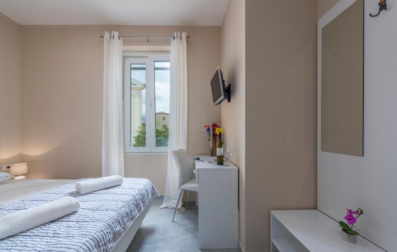 Roberto Rooms Пореч Экстерьер фото