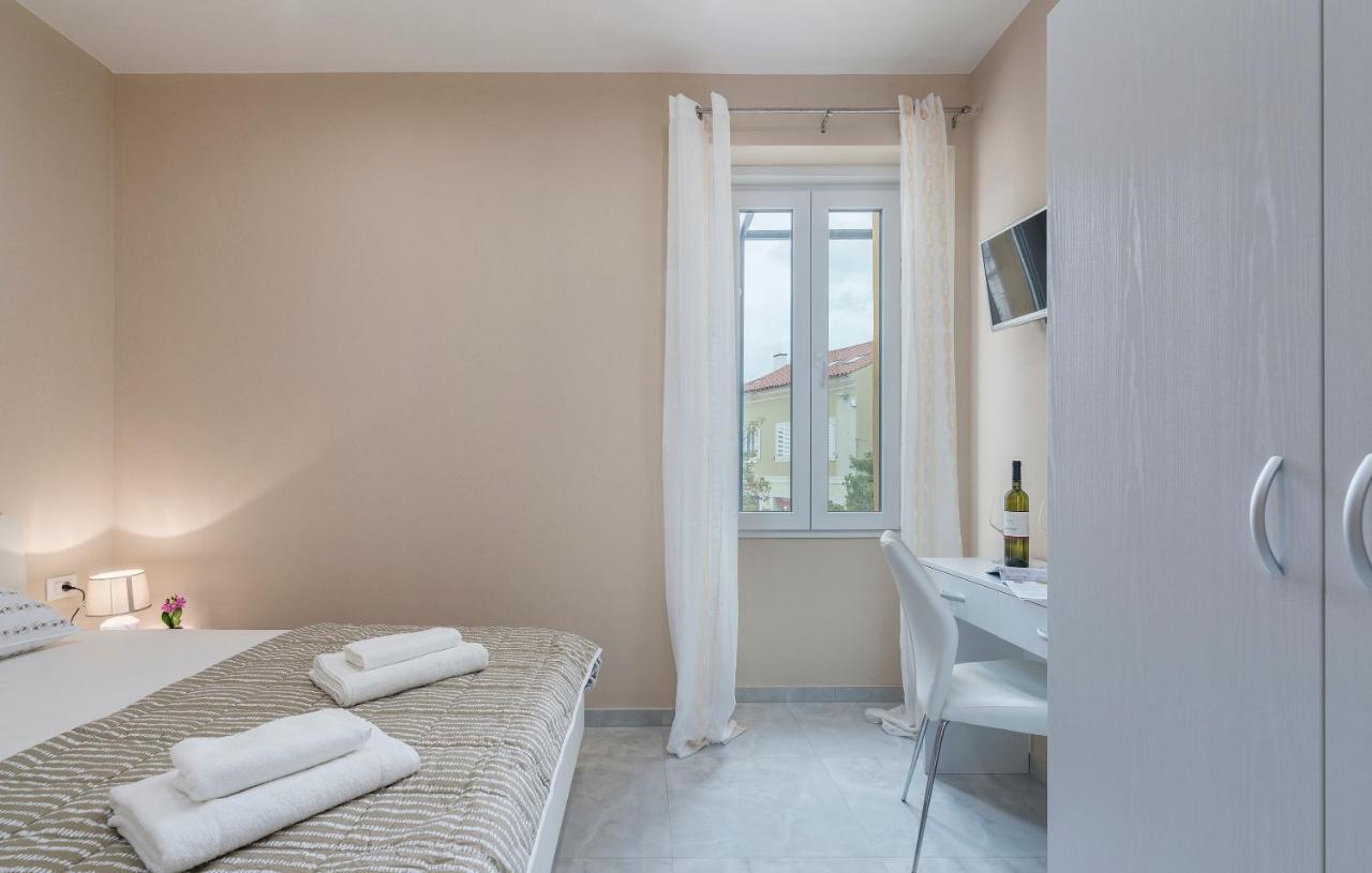 Roberto Rooms Пореч Экстерьер фото